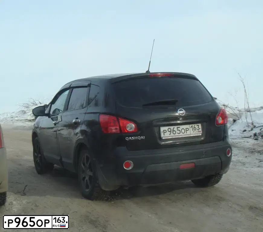 Фото автомобиля LADA 2109 SAMARA, 2003 — госномер Р965ОР63. Цвет: СВЕТЛО-ЗЕЛЕНЫЙ