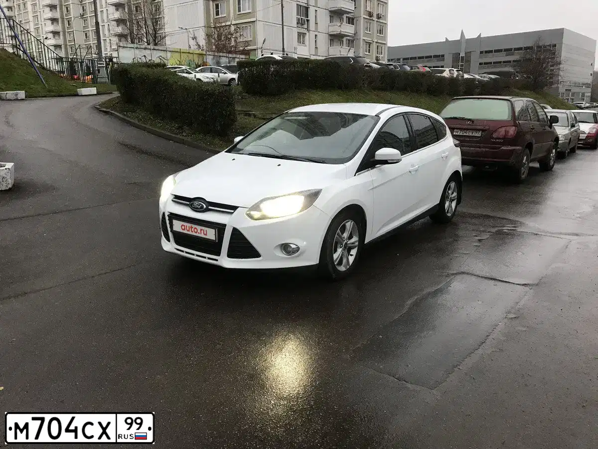 Фото автомобиля LADA 2109 SAMARA, 2001 — госномер М704СХ99. Цвет: СЕРЕБРИСТО-ГОЛУБОЙ