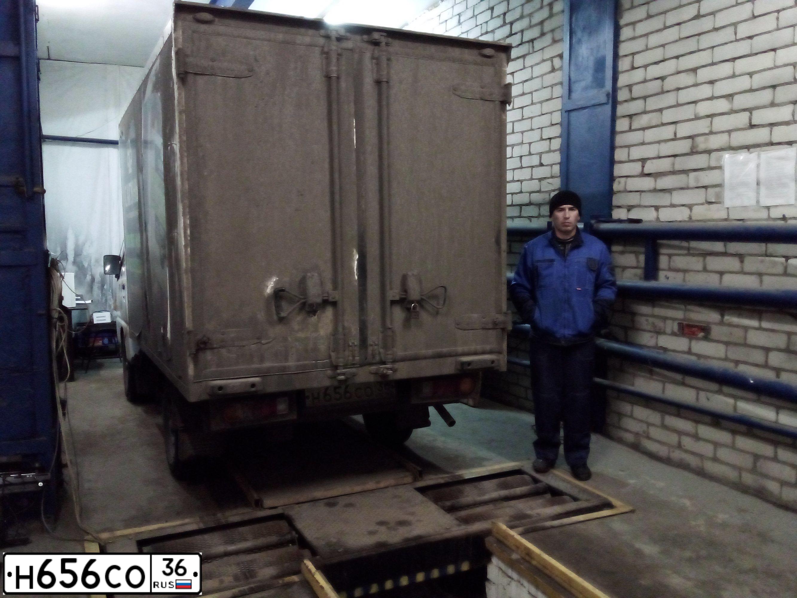 Фото автомобиля TAGAZ PORTER, 2006 — госномер Т041МТ36. Цвет: Белый
