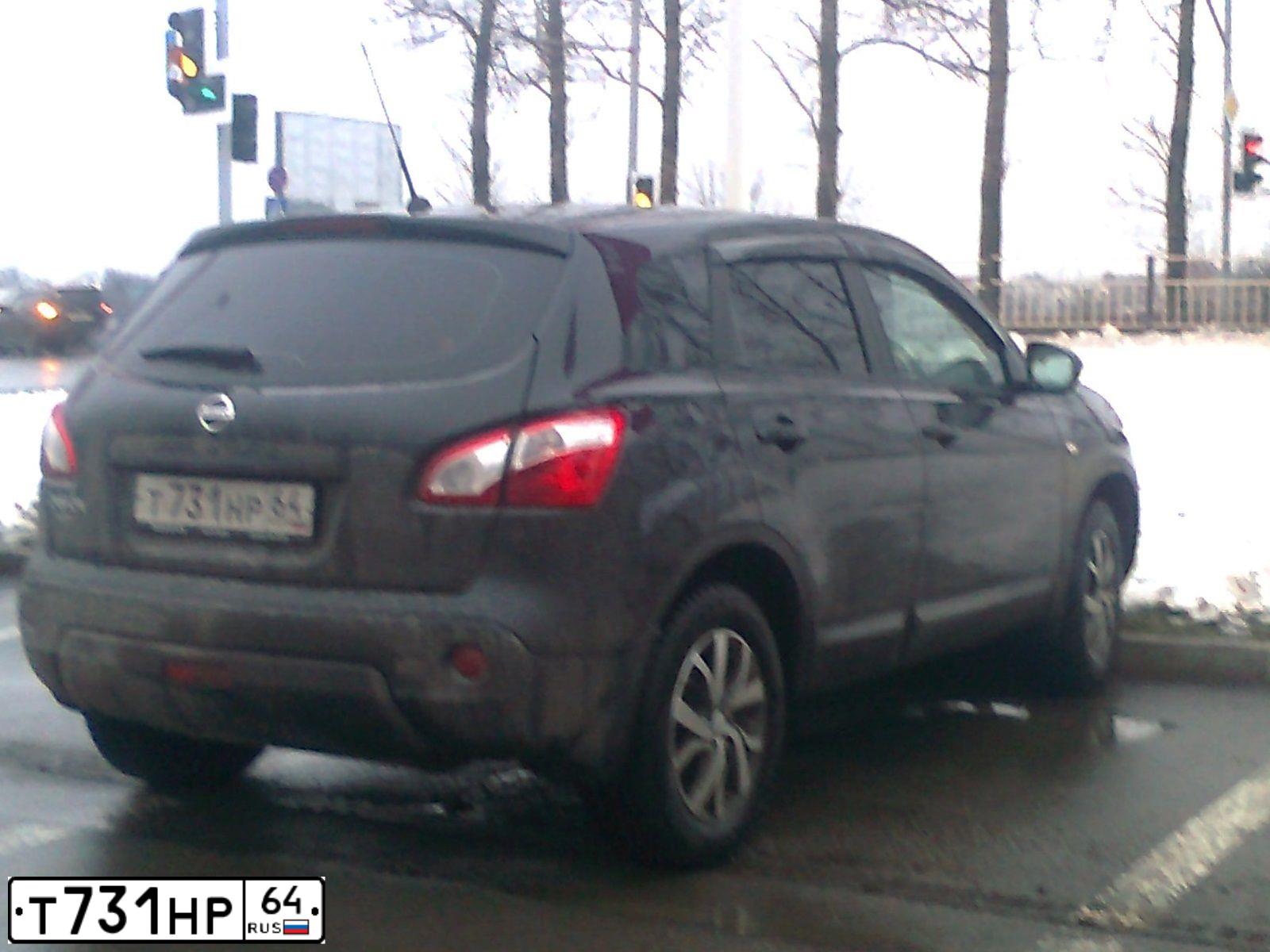 Фото автомобиля NISSAN QASHQAI, 2012 — госномер Т731НР64. Цвет: ЧЕРНЫЙ