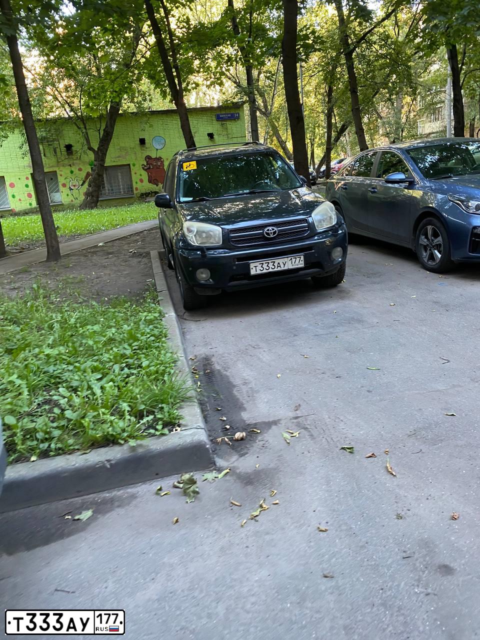 Фото автомобиля DAEWOO MATIZ, 2007 — госномер Т581КА198. Цвет: ВАСИЛЬКОВЫЙ