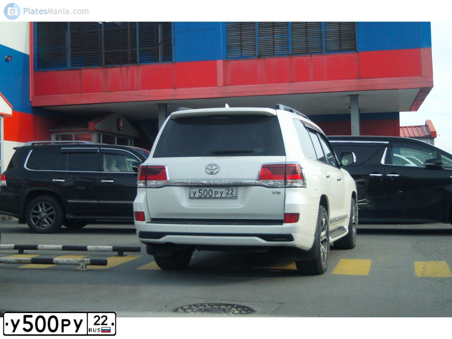Фото автомобиля FORD MAVERICK, 2004 — госномер У500РУ22. Цвет: серебристый