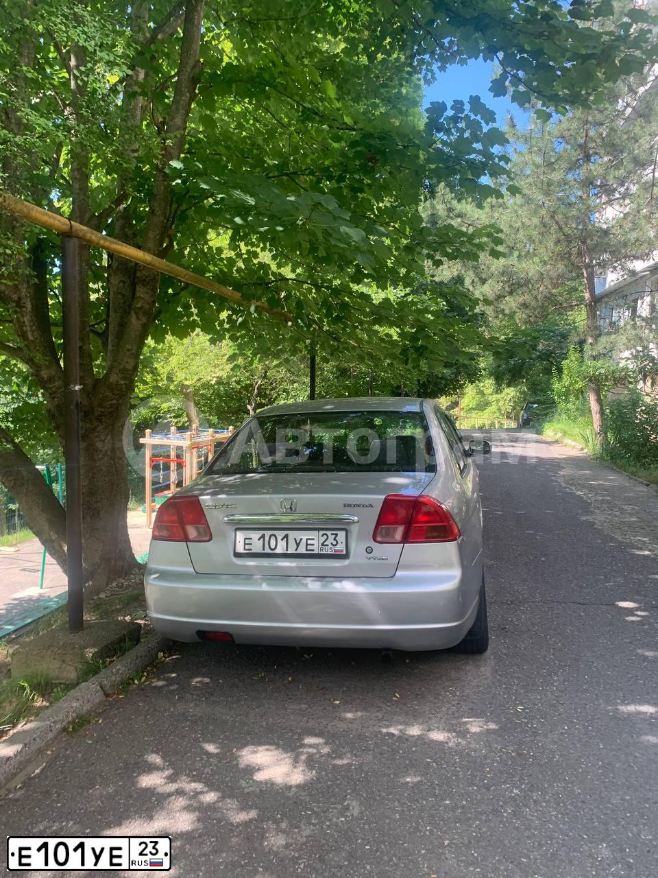 Фото автомобиля HONDA CIVIC, 2001 — госномер К850СЕ197. Цвет: СВЕТЛО-СЕРЫЙ
