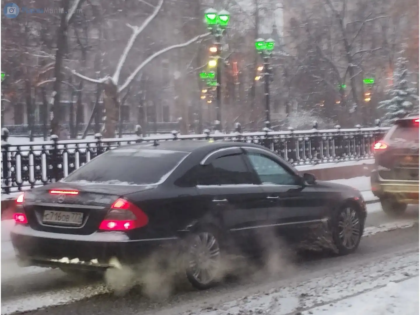Фото автомобиля MERCEDES E-KLASSE, 2008 — госномер С716ОВ777. Цвет: ЧЕРНЫЙ