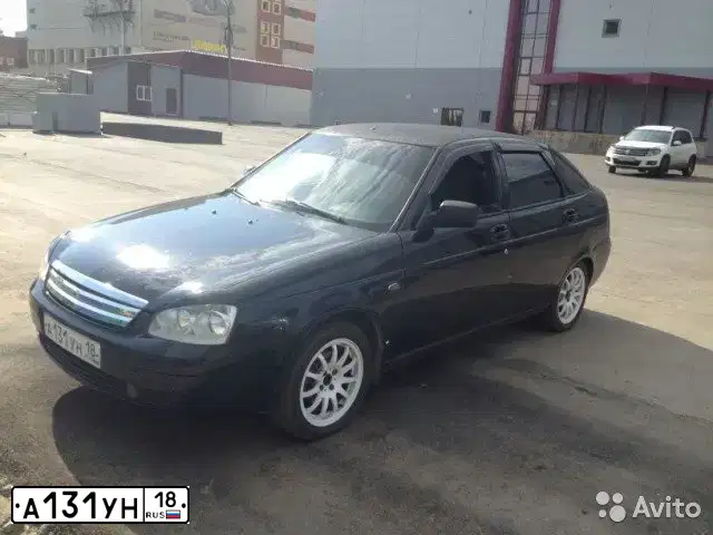Фото автомобиля LADA 2172 PRIORA, 2010 — госномер А131УН18. Цвет: СИНЕ-ЧЕРНЫЙ