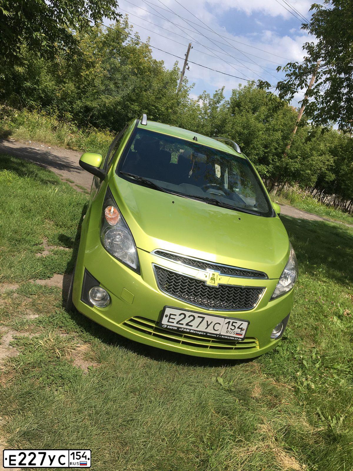 Фото автомобиля RAVON R2, 2017 — госномер В910НК142. Цвет: ЖЕЛТО-ЗЕЛЕНЫЙ