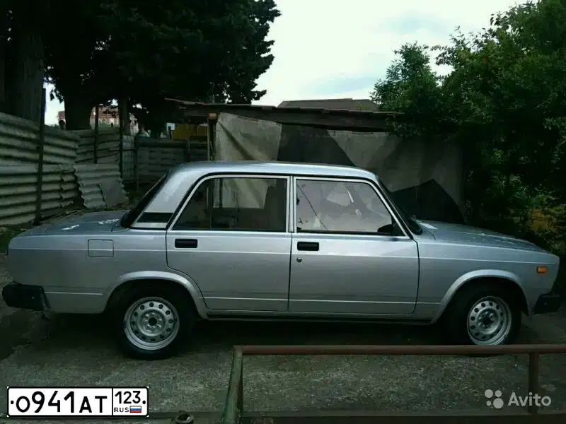 Фото автомобиля LADA 2107, 2011 — госномер Н545ВА323. Цвет: СВЕТЛО-СЕРЕБ МЕТАЛЛ