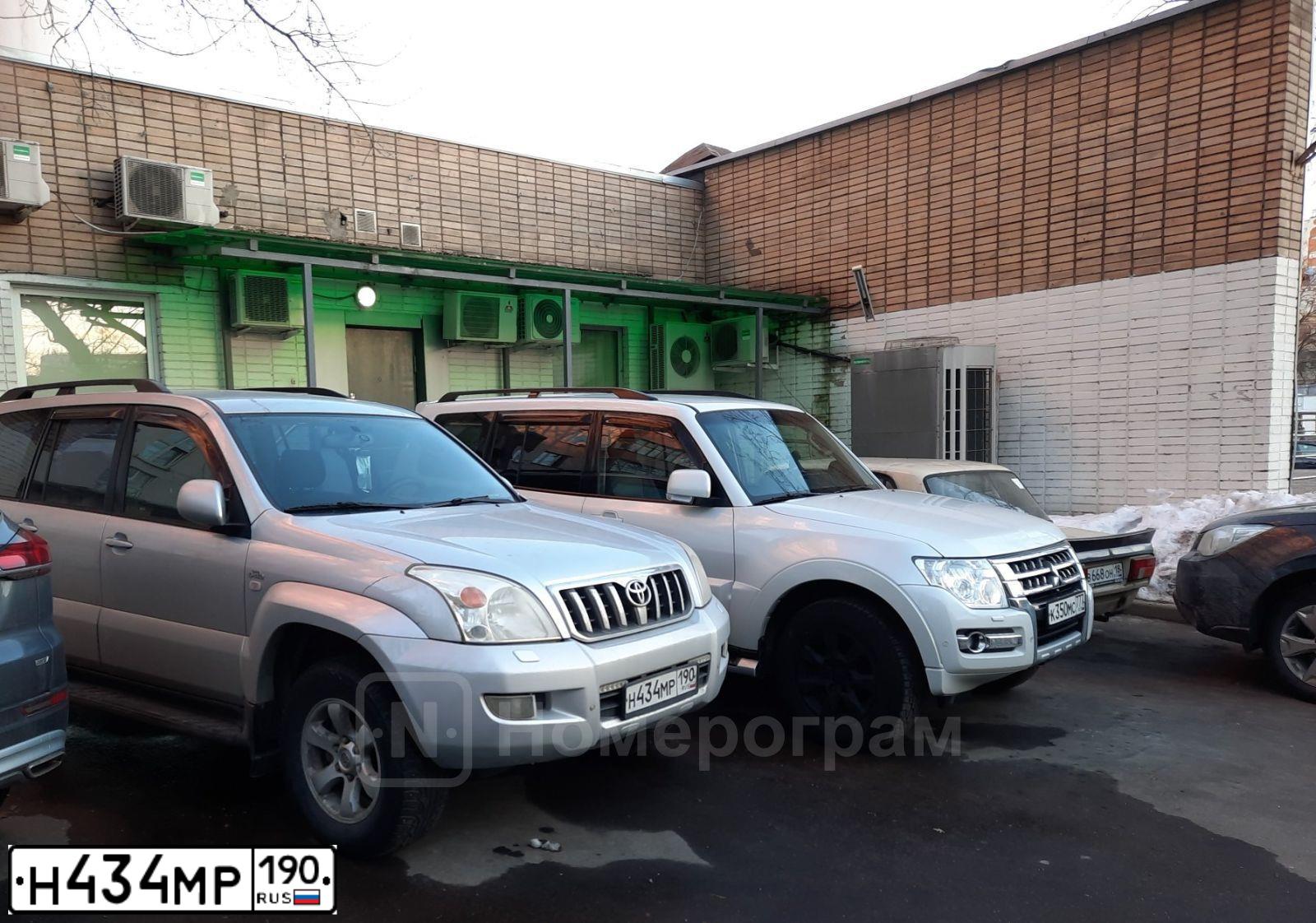 Фото автомобиля BMW X5, 2003 — госномер В688НС33. Цвет: ЧЕРНЫЙ