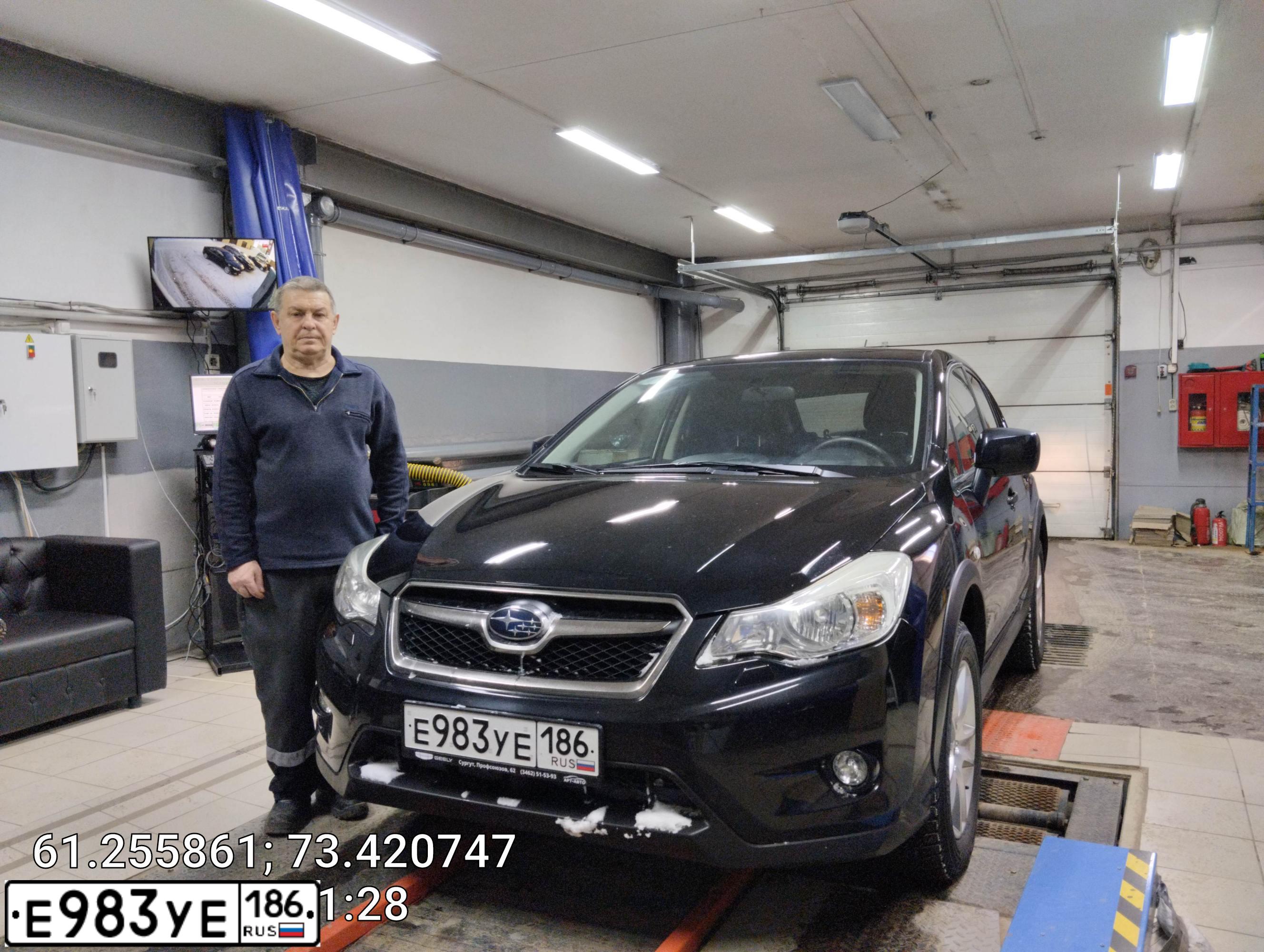 Фото автомобиля SUBARU IMPREZA, 2012 — госномер С333АУ186. Цвет: ЧЕРНЫЙ