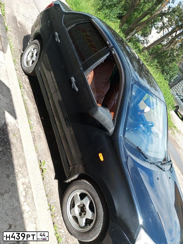 Фото автомобиля VOLKSWAGEN PASSAT, 2002 — госномер К073СХ53