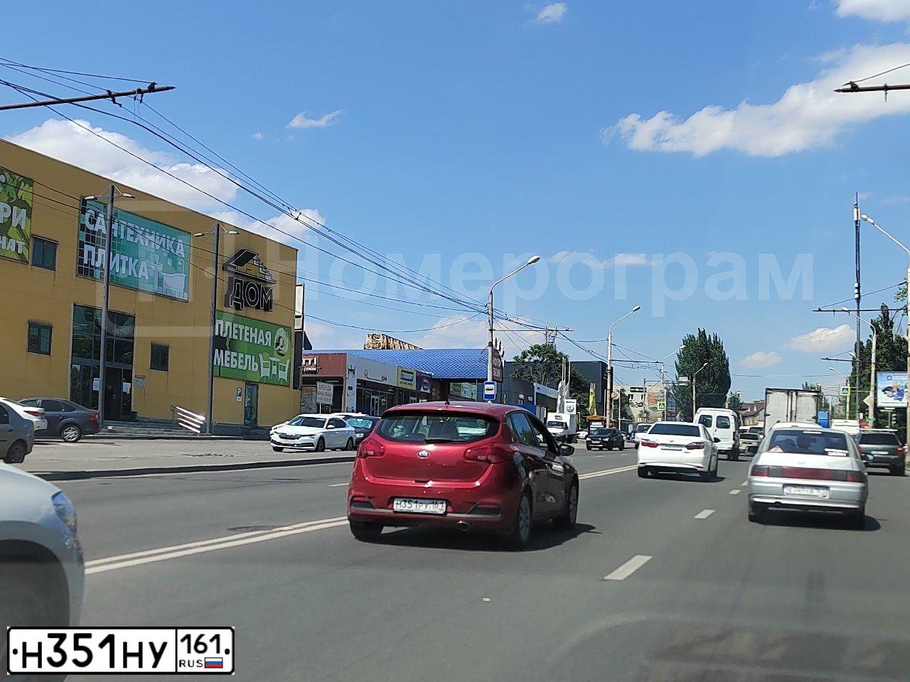 Фото автомобиля CHEVROLET CRUZE, 2011 — госномер В088АХ180. Цвет: темно-красный металлик