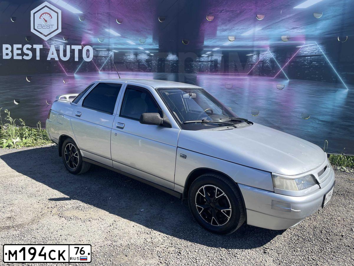 Фото автомобиля LADA 2110, 2004 — госномер М194СК76. Цвет: СВЕТЛО-СЕРЫЙ
