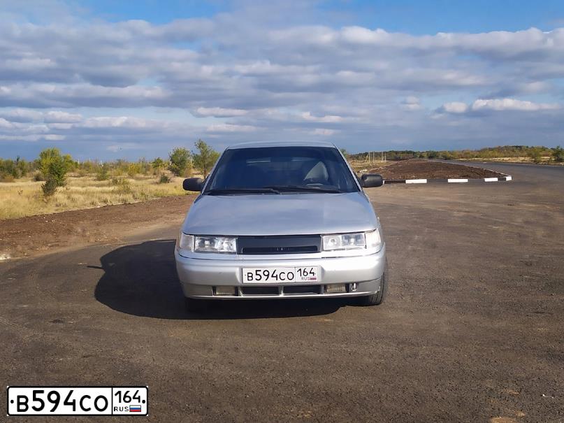 Фото автомобиля LADA 2112 LADA, 2003 — госномер В594СО164. Цвет: СЕРЕБРИСТЫЙ
