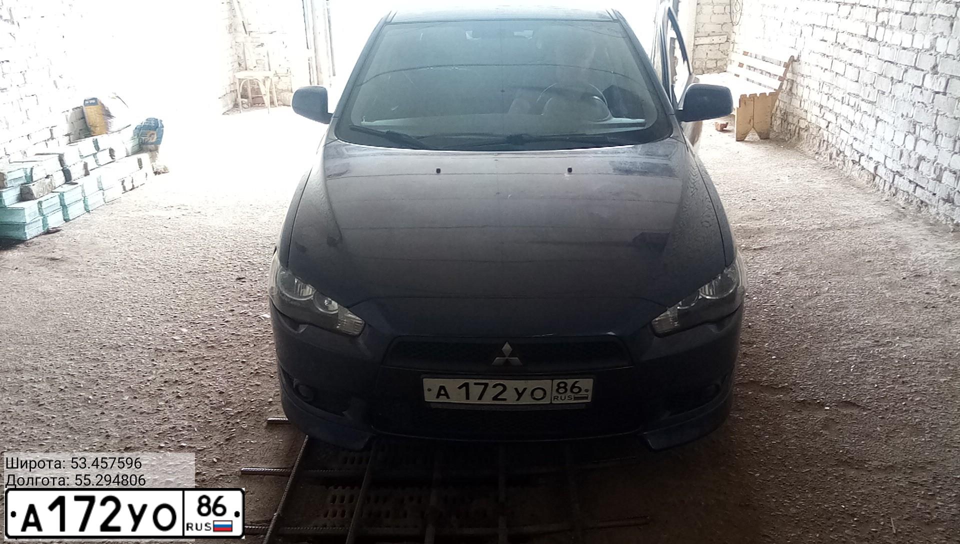 Фото автомобиля MITSUBISHI LANCER, 2010 — госномер А172УО86. Цвет: СИНИЙ