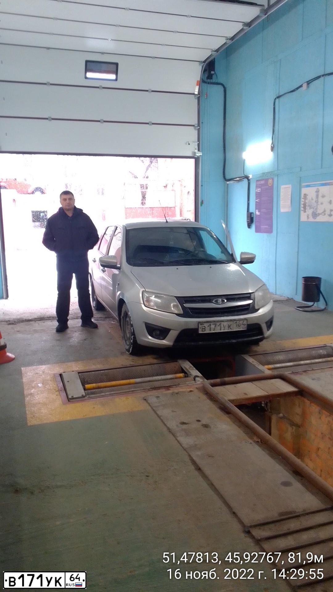 Фото автомобиля LADA 2170 PRIORA, 2008 — госномер М155ВМ134. Цвет: СЕРО ЗЕЛЕНЫЙ