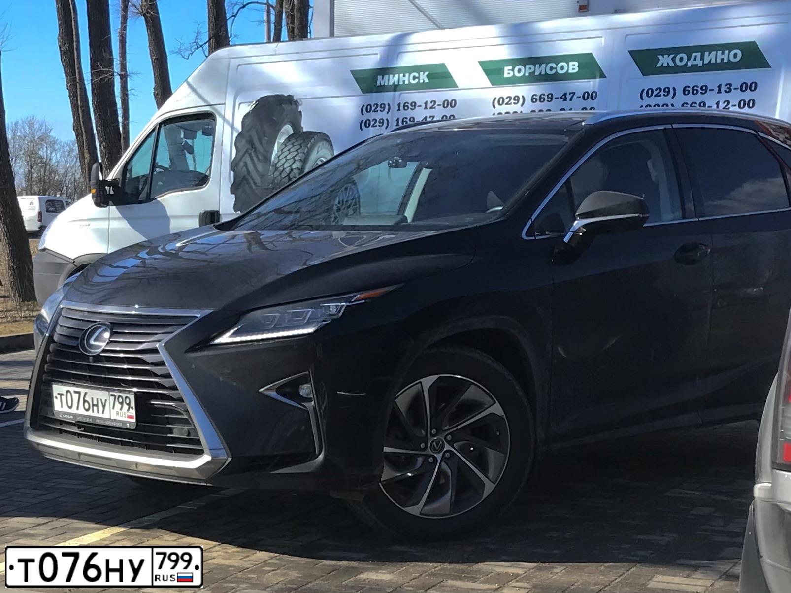 Фото автомобиля LEXUS RX, 2019 — госномер Т076НУ799. Цвет: ЧЕРНЫЙ