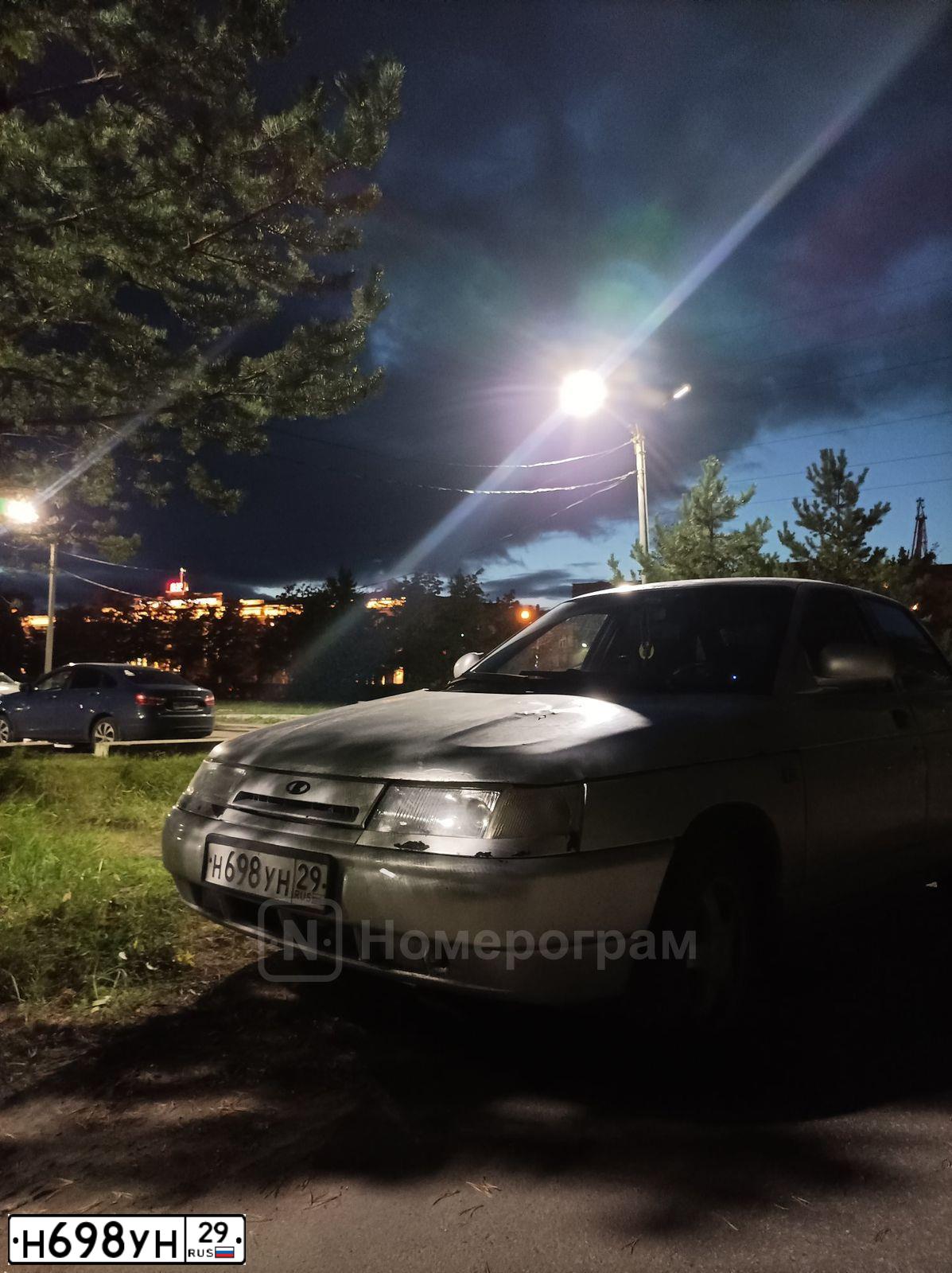 Фото автомобиля BOGDAN 2110/2111, 2010 — госномер Н698УН29. Цвет: СВЕТЛО-СЕРЫЙ