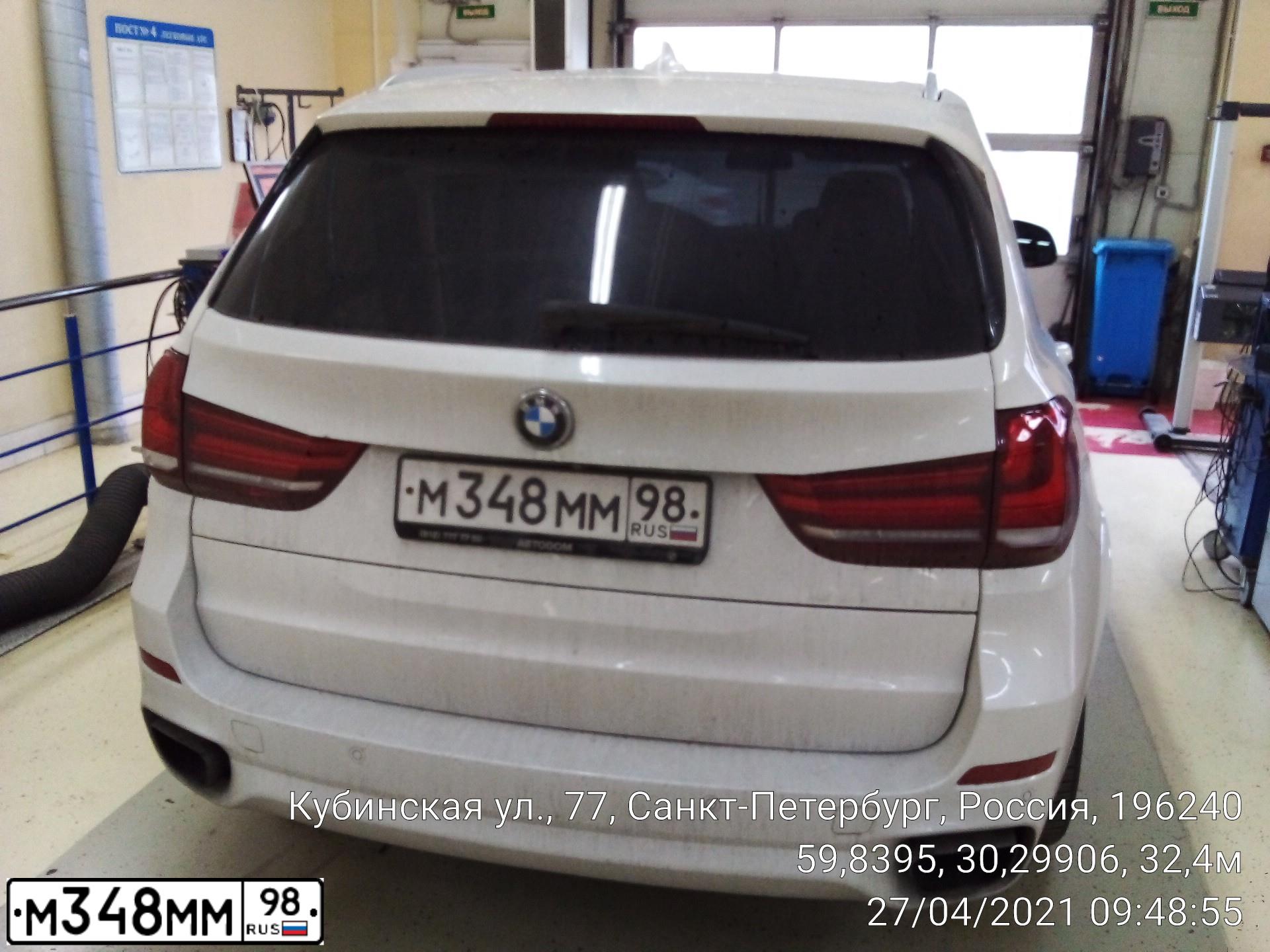 Фото автомобиля MERCEDES-BENZ 230, 1998 — госномер В388ХВ147. Цвет: СЕРЫЙ