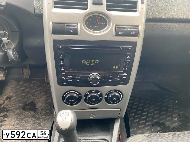 Фото автомобиля LADA PRIORA, 2012 — госномер А213ВК252. Цвет: ТЕМНО-ВИШНЕВЫЙ