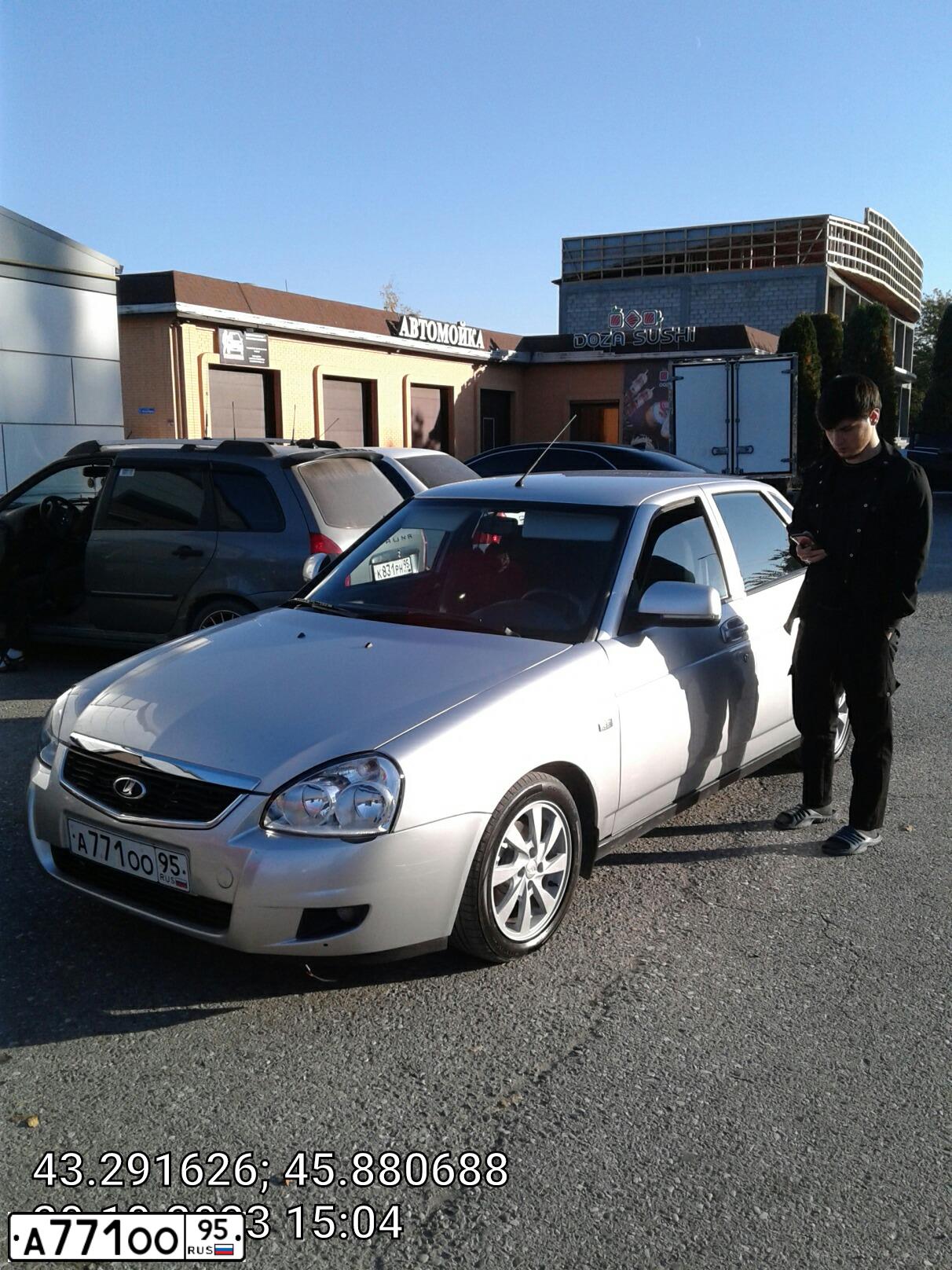 Фото автомобиля LADA 2170 PRIORA, 2011 — госномер М548РК95. Цвет: СВЕТЛО-СЕРЕБРИСТЫЙ МЕТАЛЛ