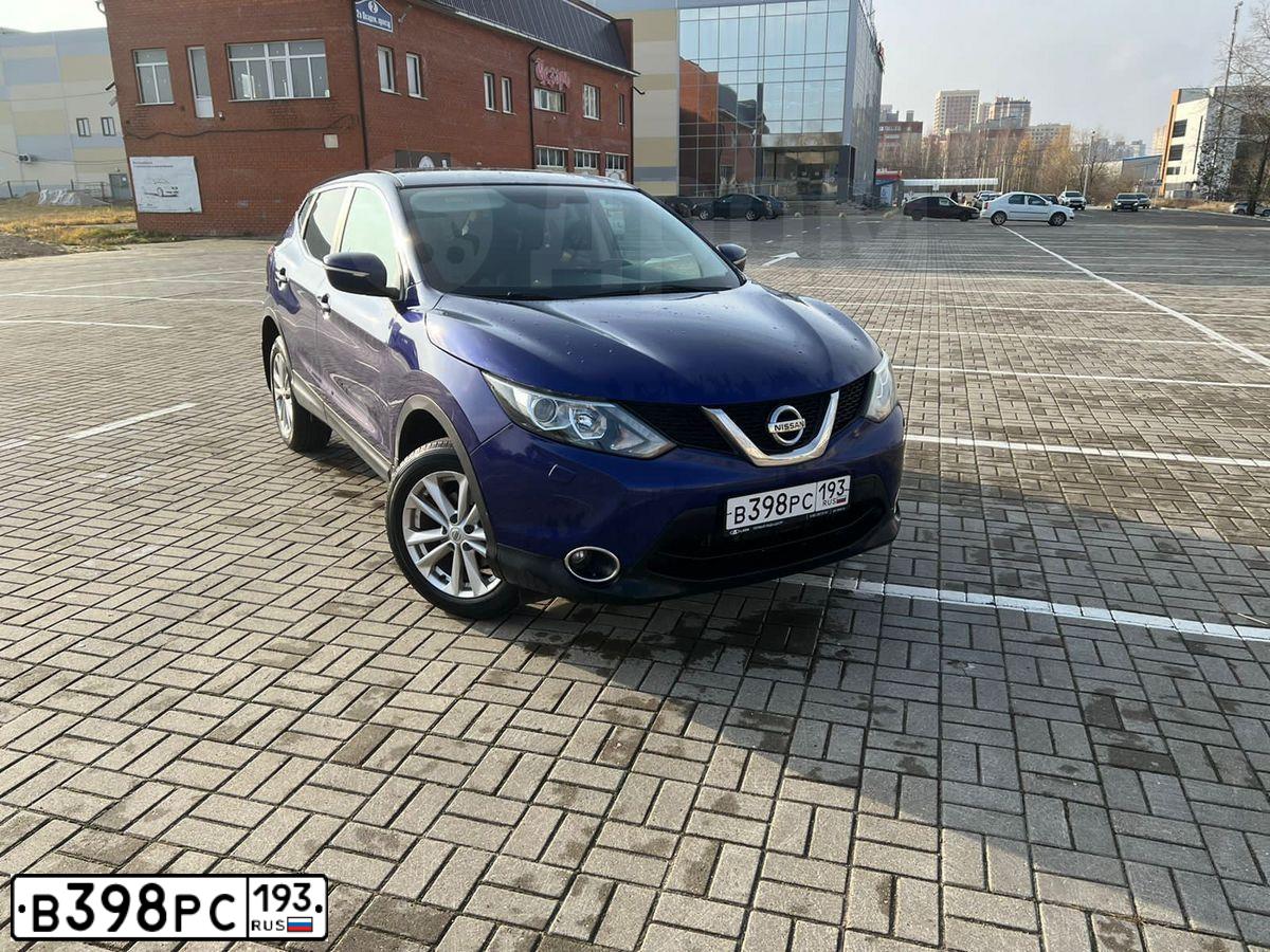 Фото автомобиля NISSAN QASHQAI, 2014 — госномер Р720ТР40. Цвет: Темно-синий