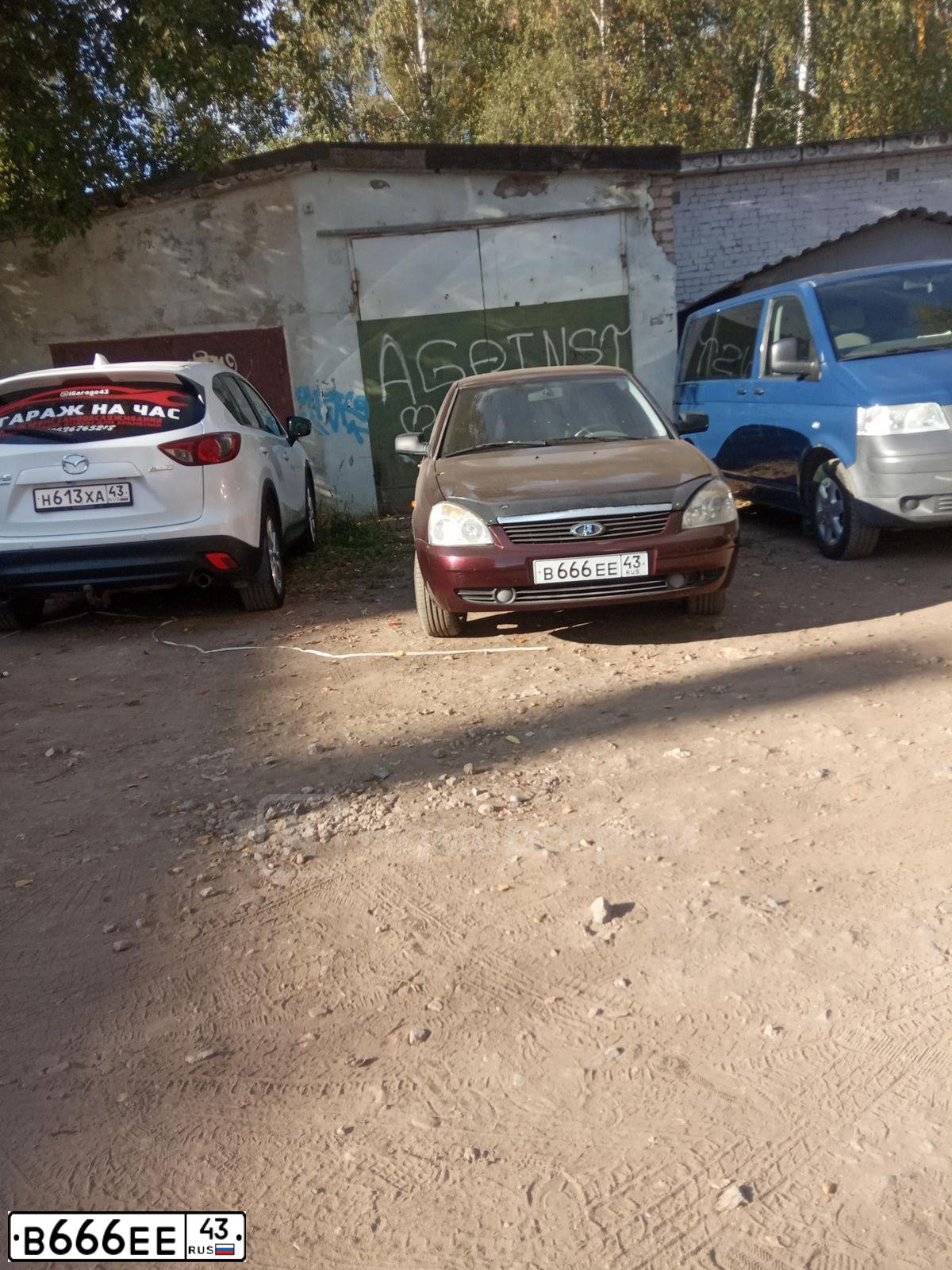 Фото автомобиля LADA 2106, 1995 — госномер В666ЕЕ43. Цвет: КРАСНЫЙ