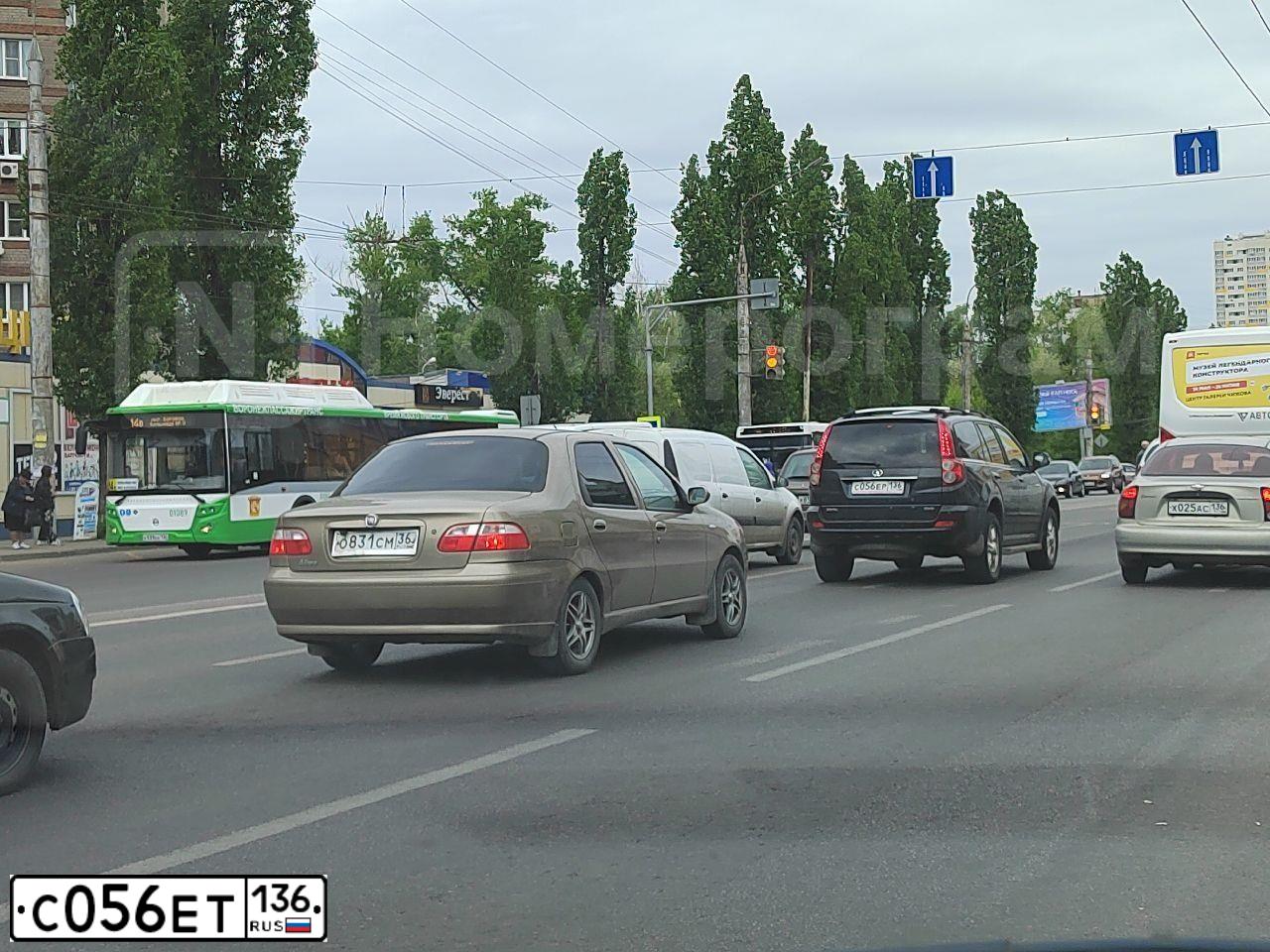 Фото автомобиля DAEWOO NEXIA, 2009 — госномер С056ЕТ136. Цвет: ЗЕЛЕНАЯ ГЛАЗУРЬ
