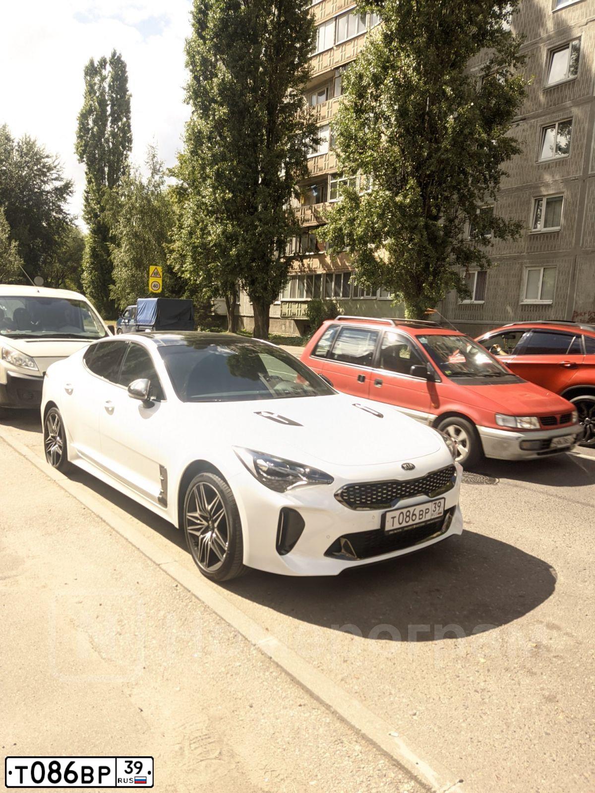 Фото автомобиля KIA STINGER, 2021 — госномер С053МХ136