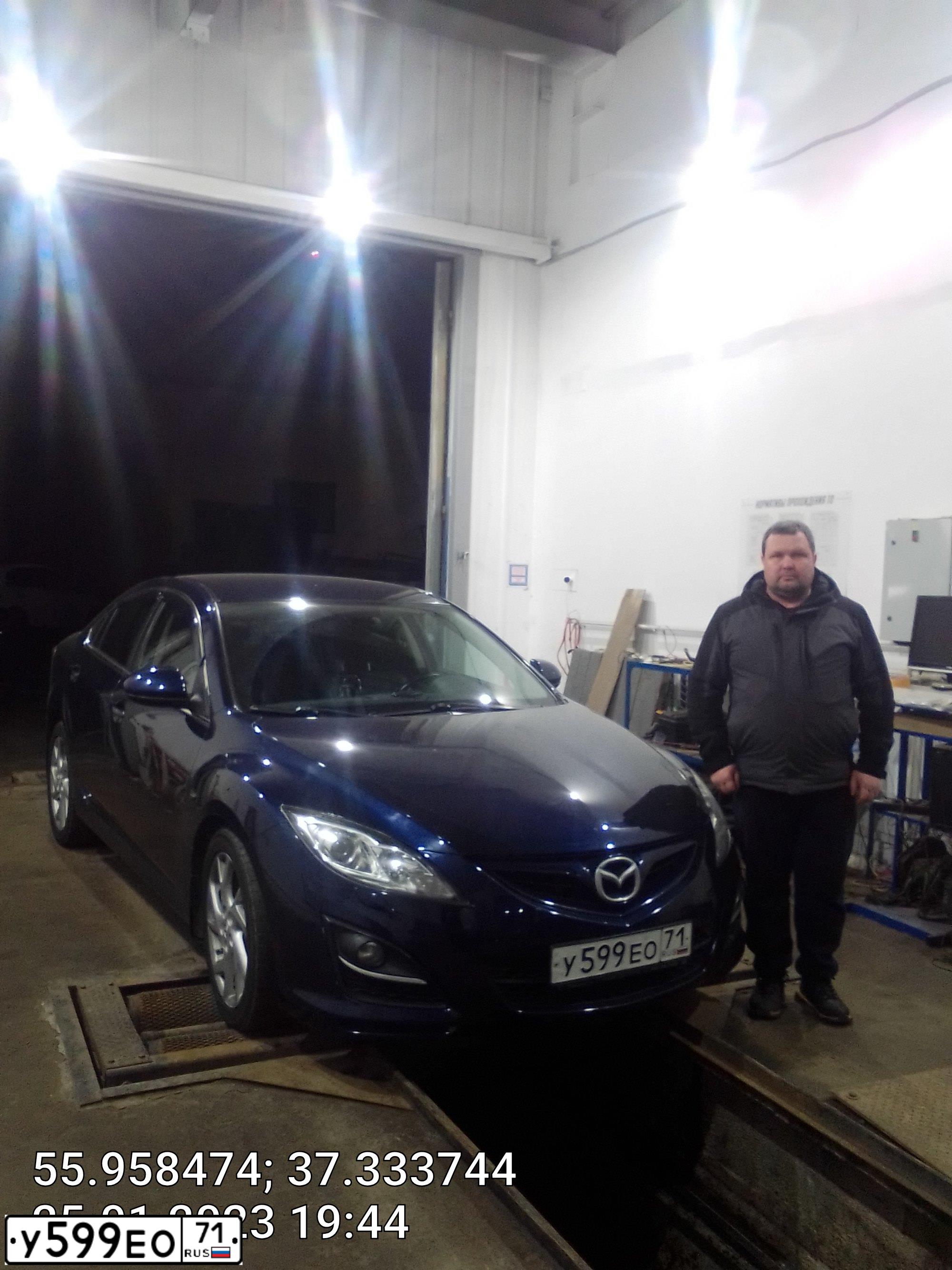 Фото автомобиля MAZDA 6, 2011 — госномер О532КВ774. Цвет: Темно-синий