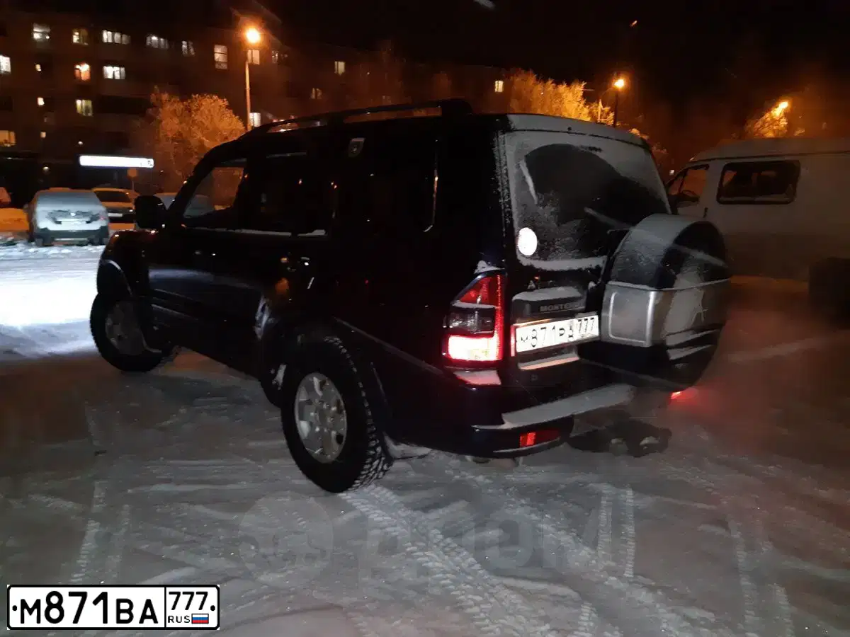 Фото автомобиля MERCEDES E-KLASSE, 2014 — госномер М871ВА777. Цвет: БЕЛЫЙ