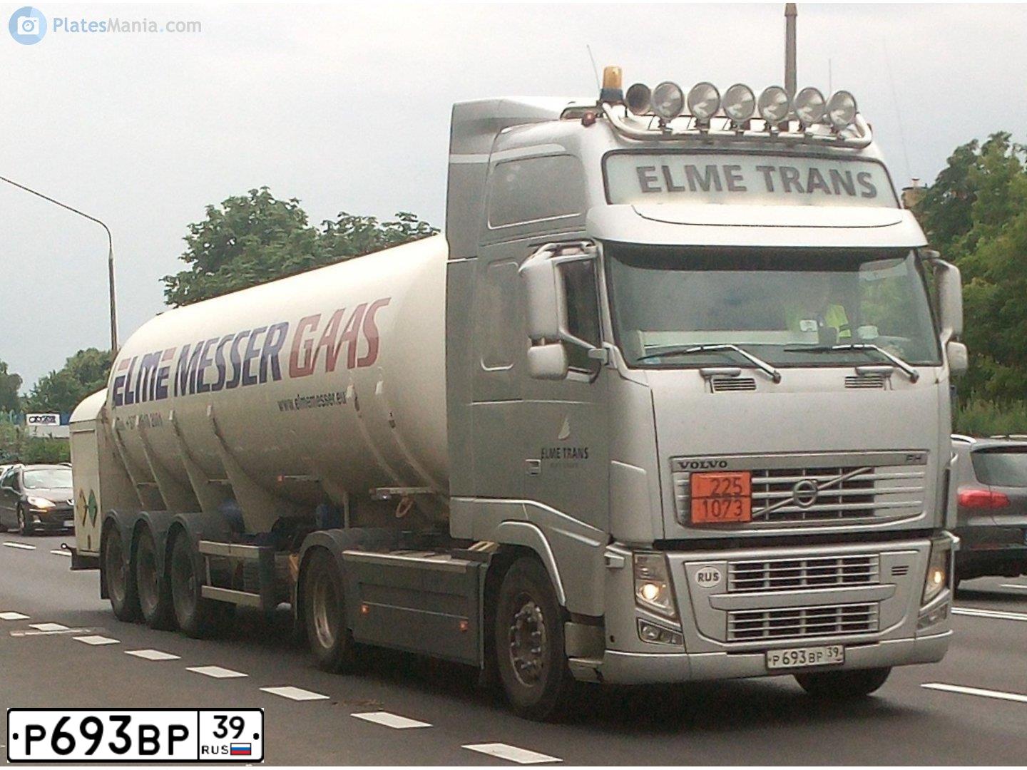 Фото автомобиля VOLVO O SERIE FH 4X2, 2009 — госномер Р693ВР39. Цвет: СЕРЕБРИСТЫЙ