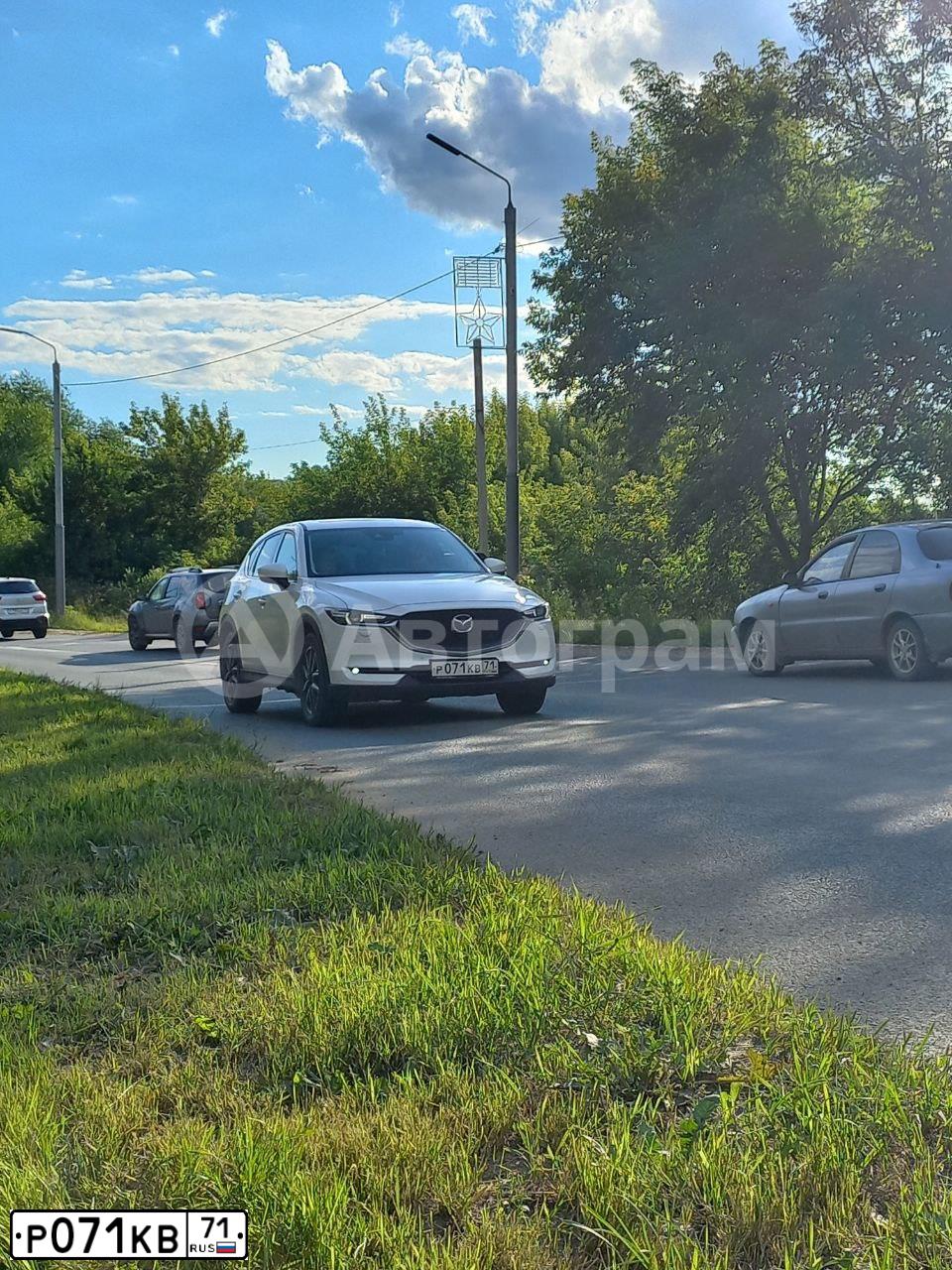 Фото автомобиля INFINITI QX70, 2014 — госномер У853РН48