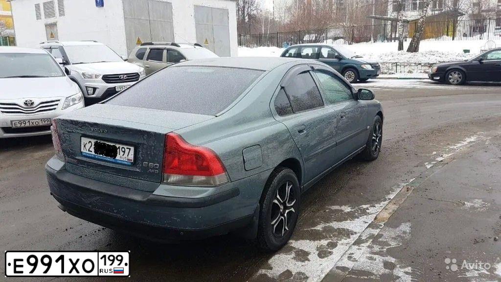 Фото автомобиля HYUNDAI SOLARIS, 2012 — госномер Е215ОУ197. Цвет: БЕЖЕВО-СЕРЫЙ