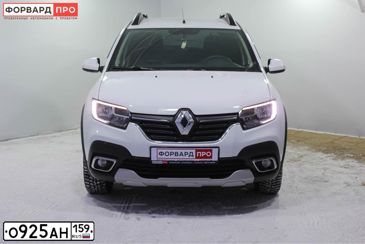 Фото автомобиля RENAULT SANDERO, 2021 — госномер Х991ОР72. Цвет: Белый