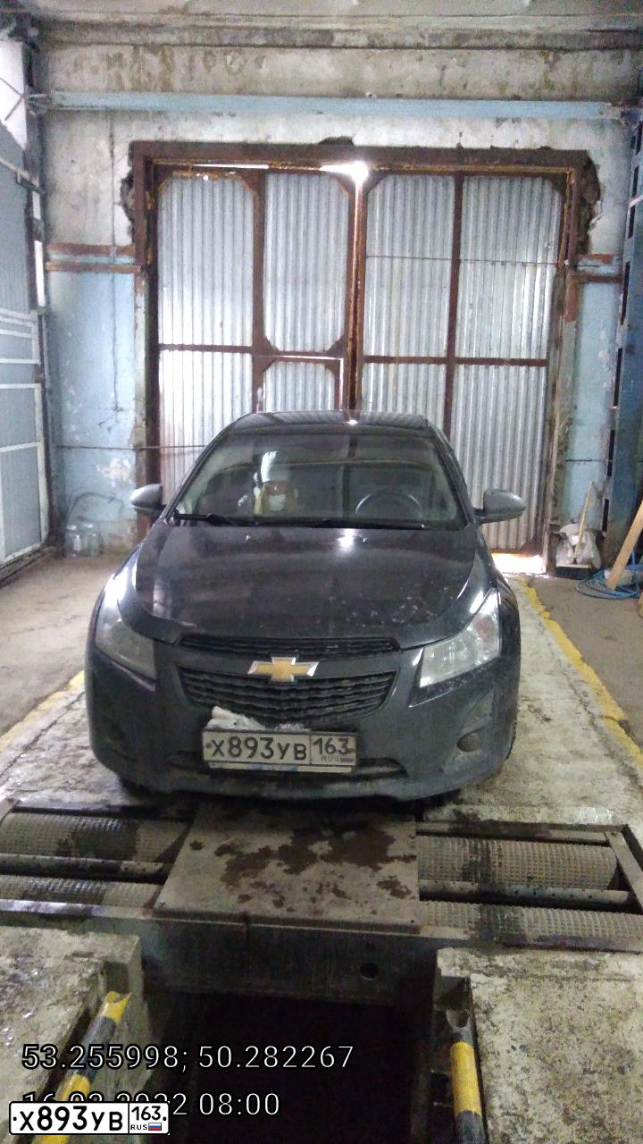Фото автомобиля CHEVROLET CRUZE, 2013 — госномер К582АА763. Цвет: ЧЕРНЫЙ