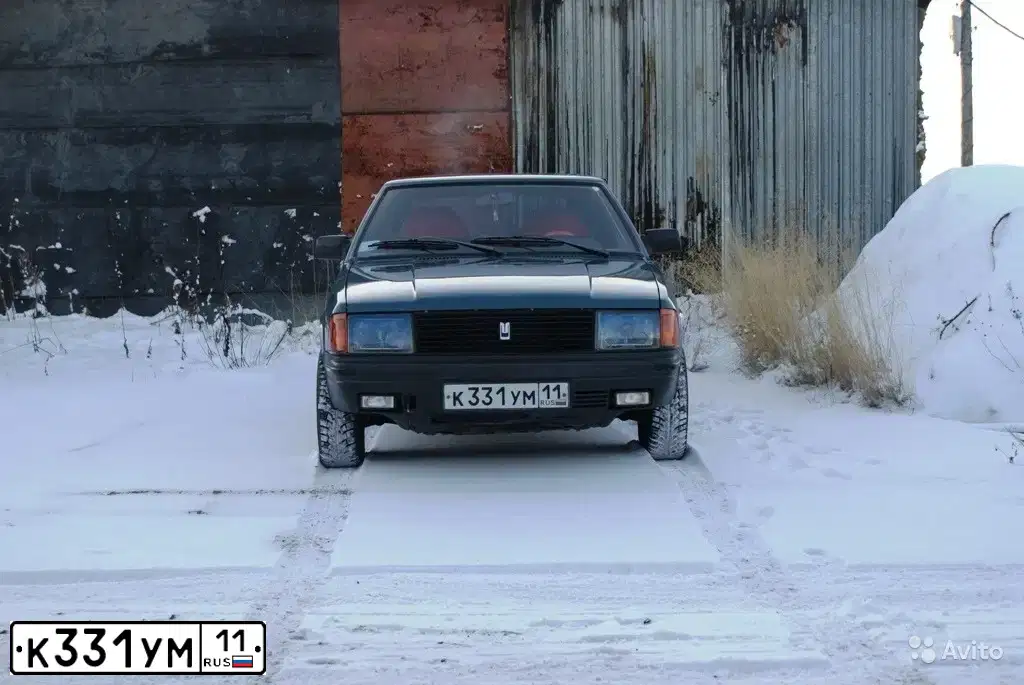 Фото автомобиля AZLK MOSKWITSCH 2141, 1994 — госномер К331УМ11. Цвет: ФИОЛЕТОВЫЙ