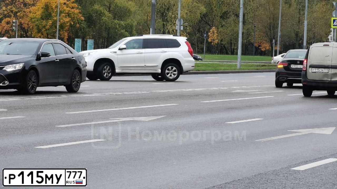 Фото автомобиля HYUNDAI I30, 2014 — госномер К799ТО33. Цвет: голубой