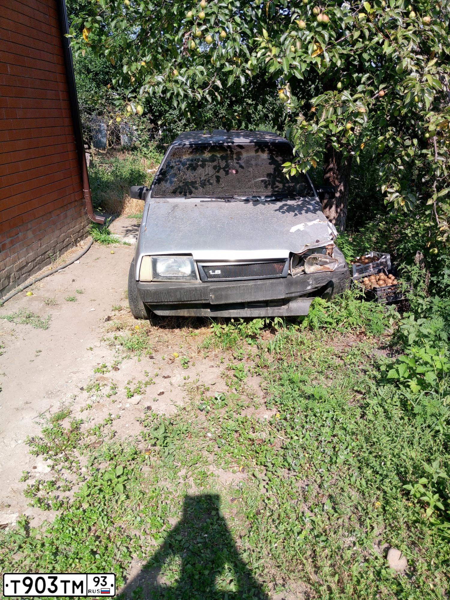 Фото автомобиля LADA 2109 SAMARA, 2001 — госномер Т903ТМ93. Цвет: СВЕТЛО-СЕРЕБРИСТЫЙ МЕТАЛЛ