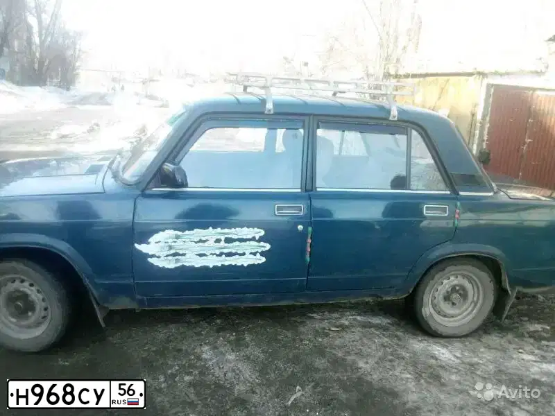 Фото автомобиля LADA 2105, 2000 — госномер Х889ММ56. Цвет: Сине-зеленый