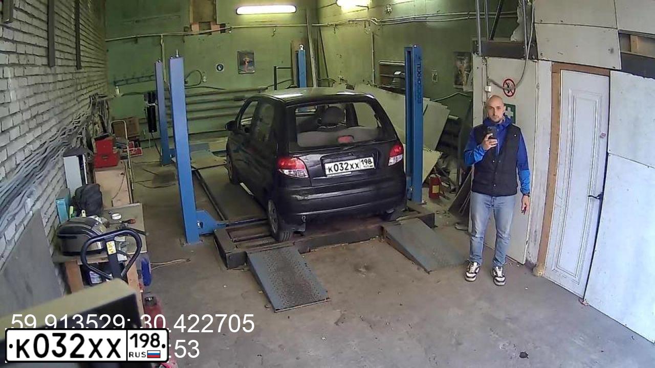 Фото автомобиля DAEWOO  MATIZ, 2011 — госномер С618КК198. Цвет: Бледно-Черный