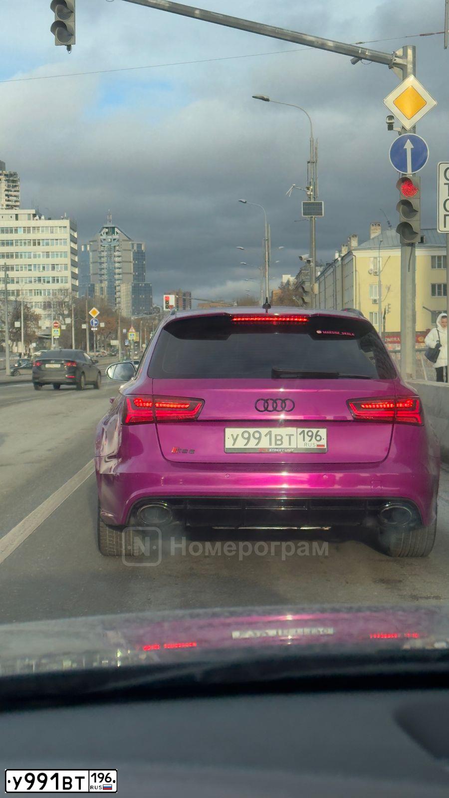 Фото автомобиля AUDI RS6, 2014 — госномер У991ВТ196. Цвет: ЧЕРНЫЙ