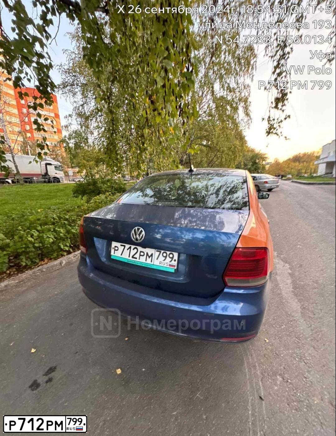 Фото автомобиля VOLKSWAGEN POLO, 2019 — госномер Н829АС702. Цвет: ЯРКО-СИНИЙ