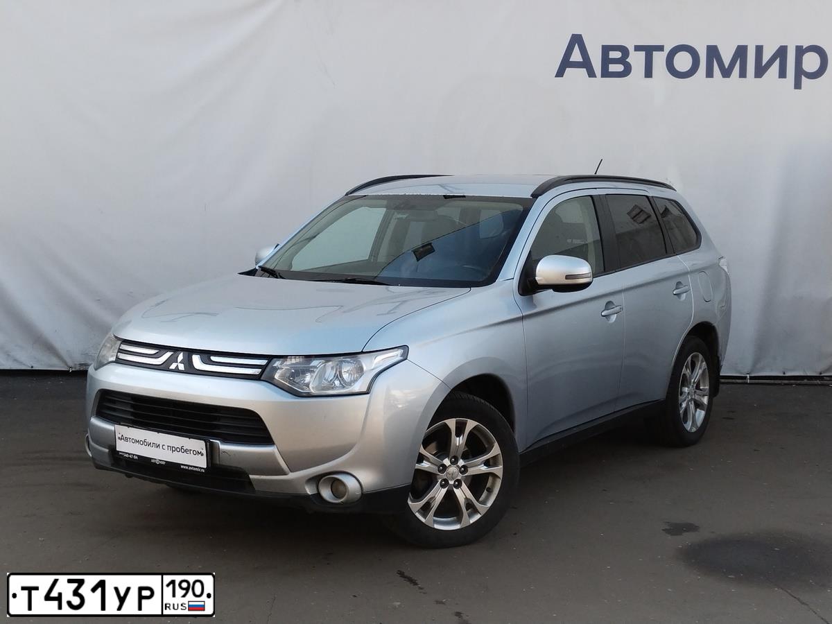 Фото автомобиля MITSUBISHI OUTLANDER, 2012 — госномер Т431УР190. Цвет: Серебристый