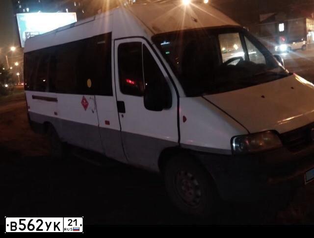 Фото автомобиля FIAT DUCATO, 2010 — госномер В562УК21. Цвет: Белый