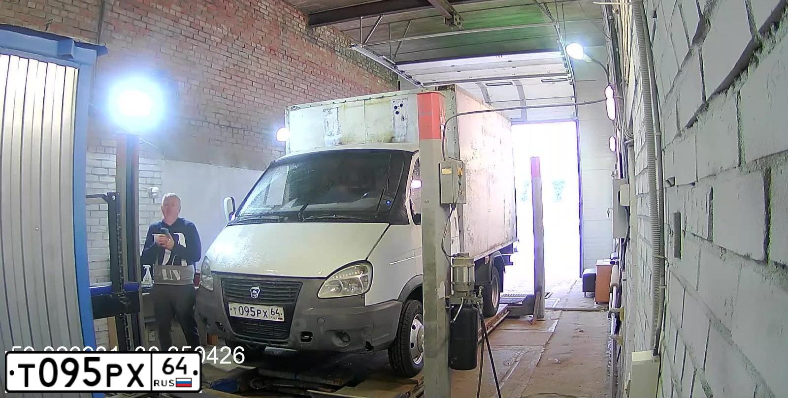 Фото автомобиля GAZ 3302 EL, 2005 — госномер К095ОВ147. Цвет: Белый