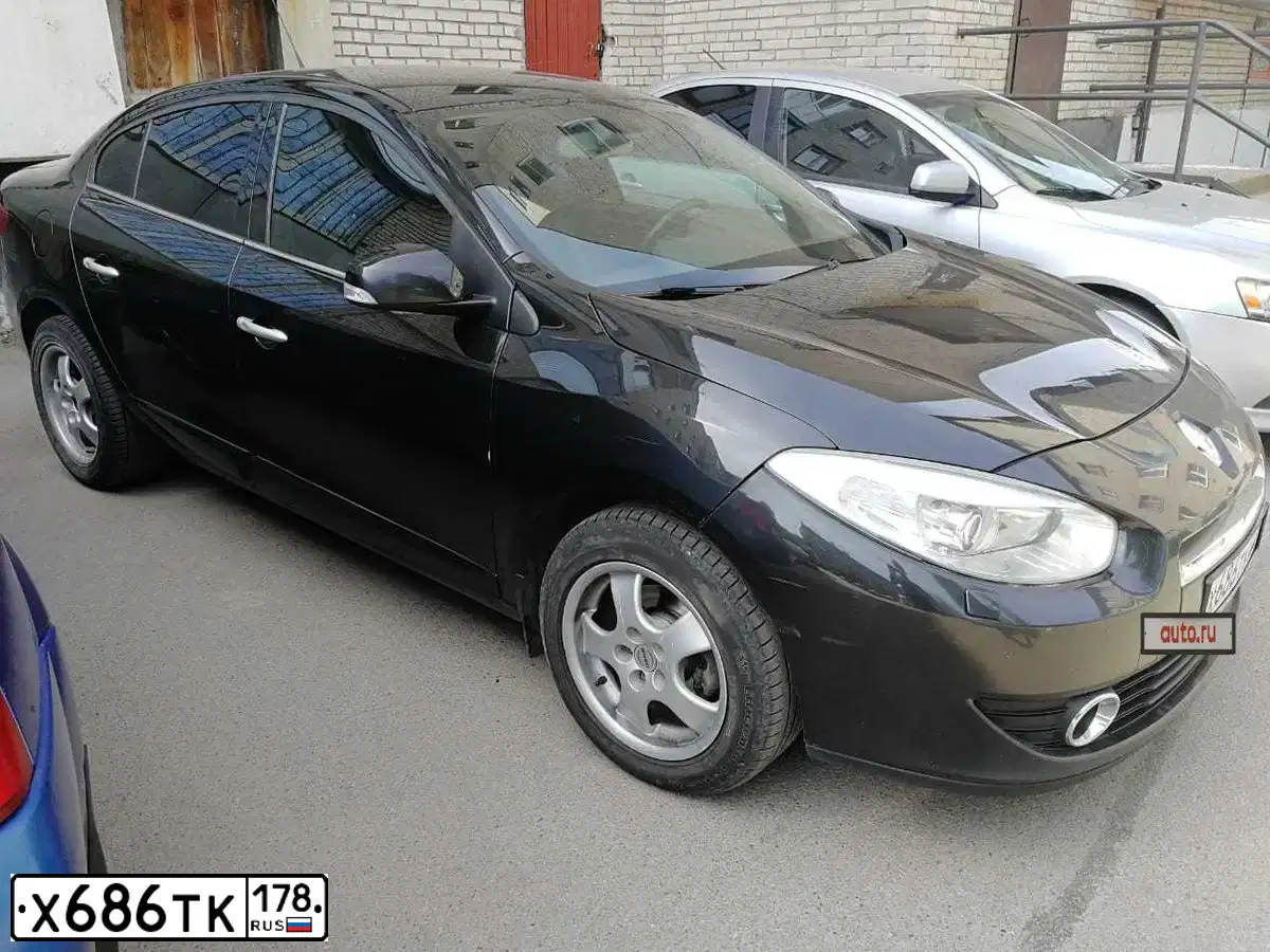 Фото автомобиля RENAULT FLUENCE, 2011 — госномер Х686ТК178. Цвет: ЧЕРНЫЙ