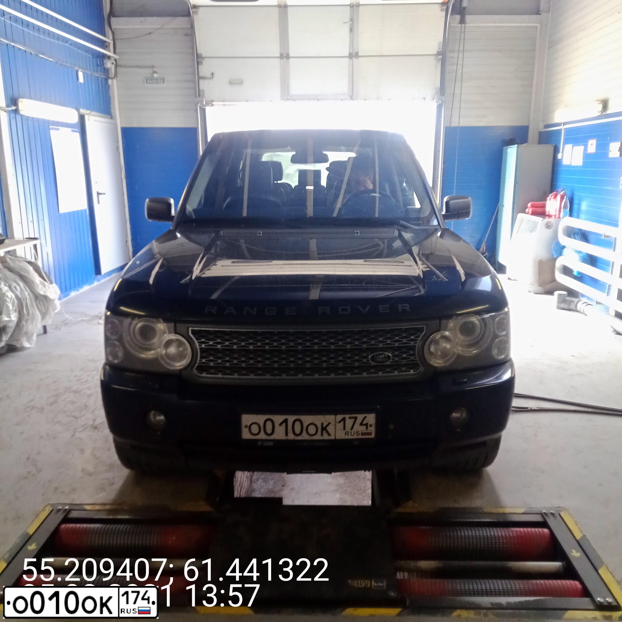 Фото автомобиля LANDROVER RANGE ROVER, 2007 — госномер О214ОО74. Цвет: ТЕМНО-СИНИЙ