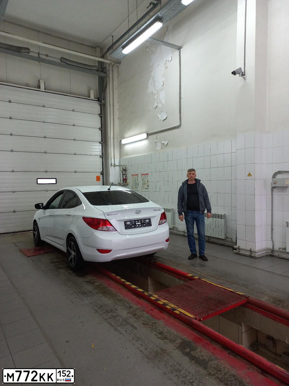 Фото автомобиля HYUNDAI SOLARIS, 2013 — госномер У164ТУ193. Цвет: Белый