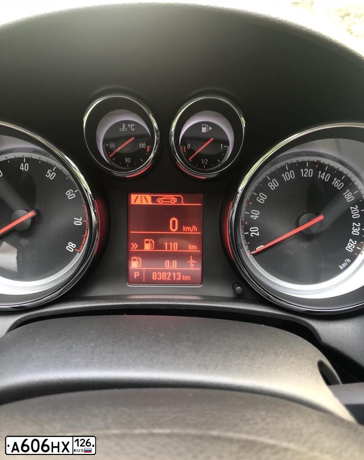 Фото автомобиля OPEL ASTRA, 2013 — госномер А325ВО761. Цвет: ЖЁЛТЫЙ