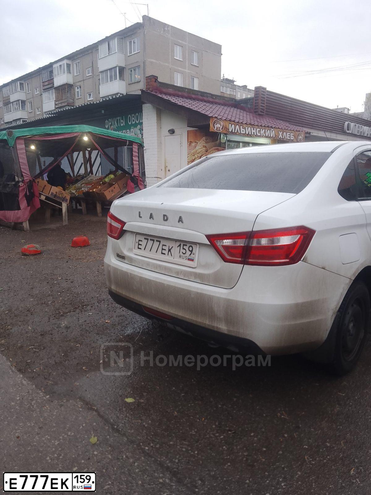 Фото автомобиля LADA 2190 GRANTA, 2013 — госномер Е777ЕК159. Цвет: ЧЕРНЫЙ